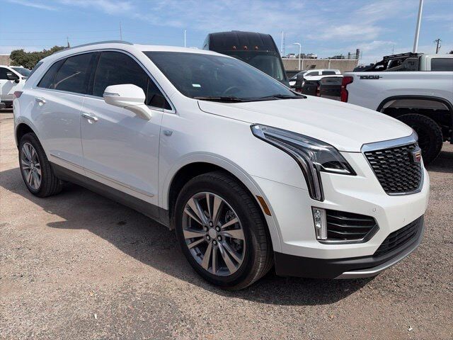2025 CADILLAC XT5