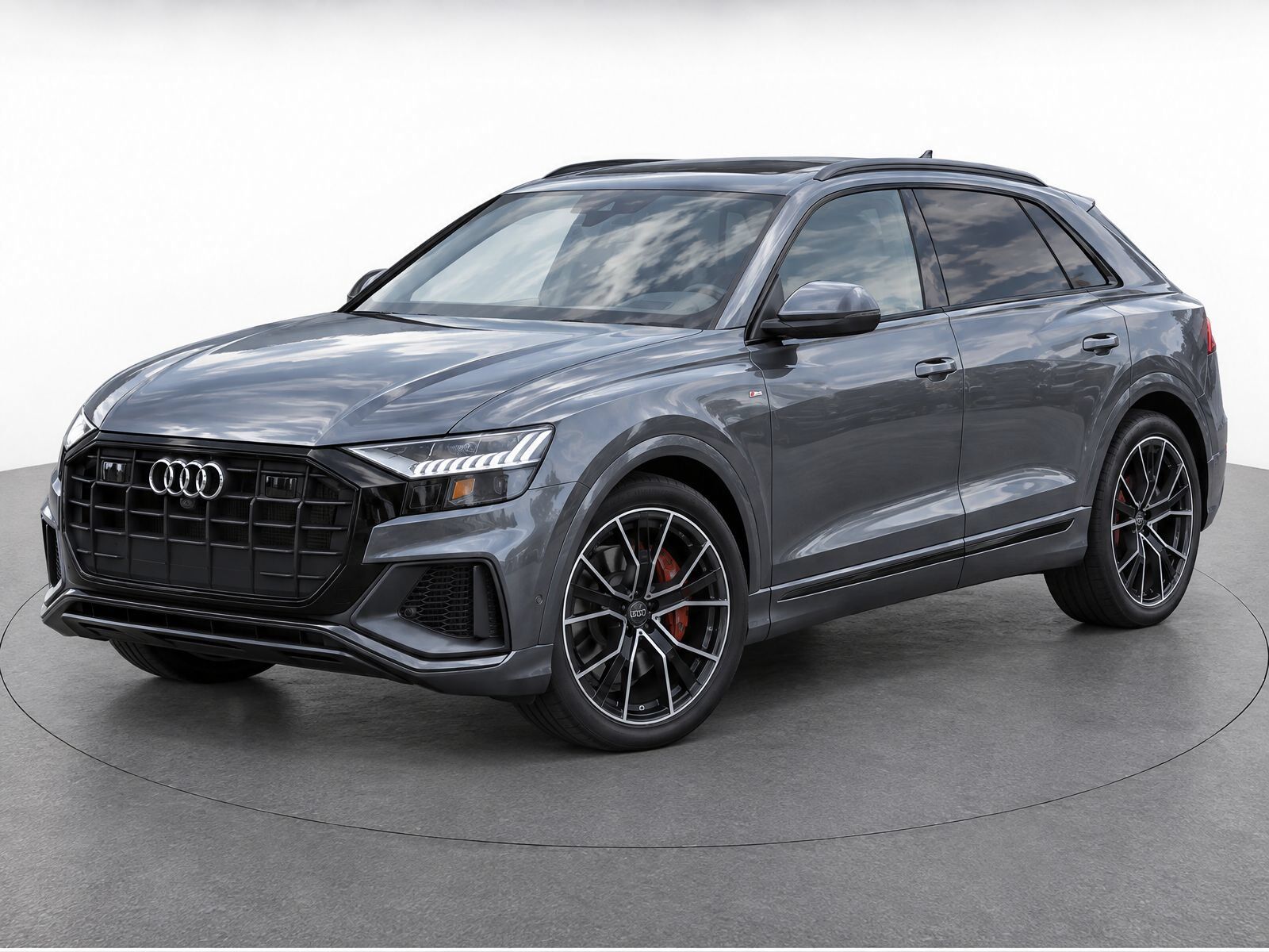 2020 AUDI Q8