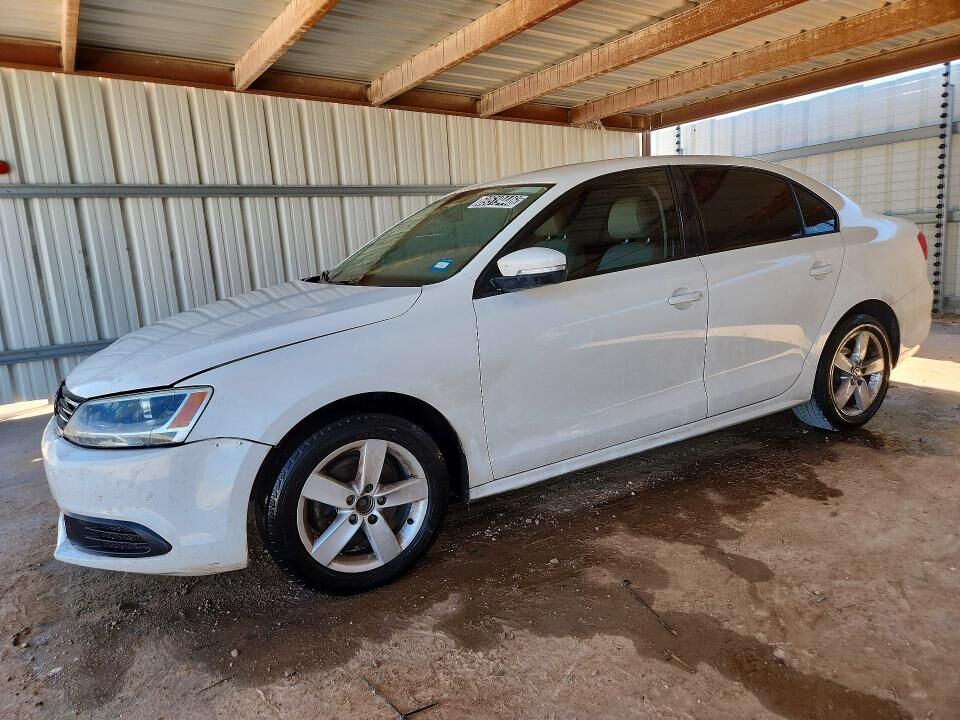2012 VOLKSWAGEN Jetta