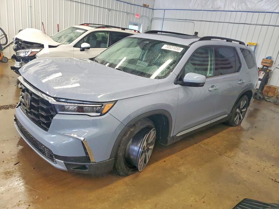 2023 HONDA Pilot