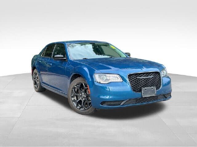 2020 CHRYSLER 300
