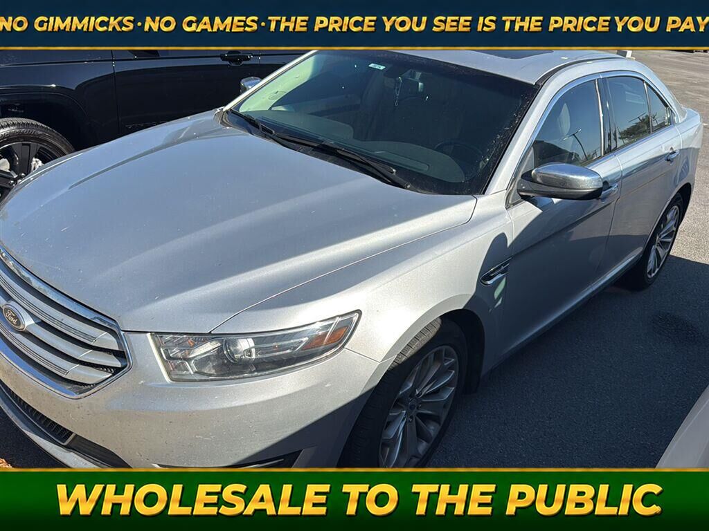 2015 FORD Taurus