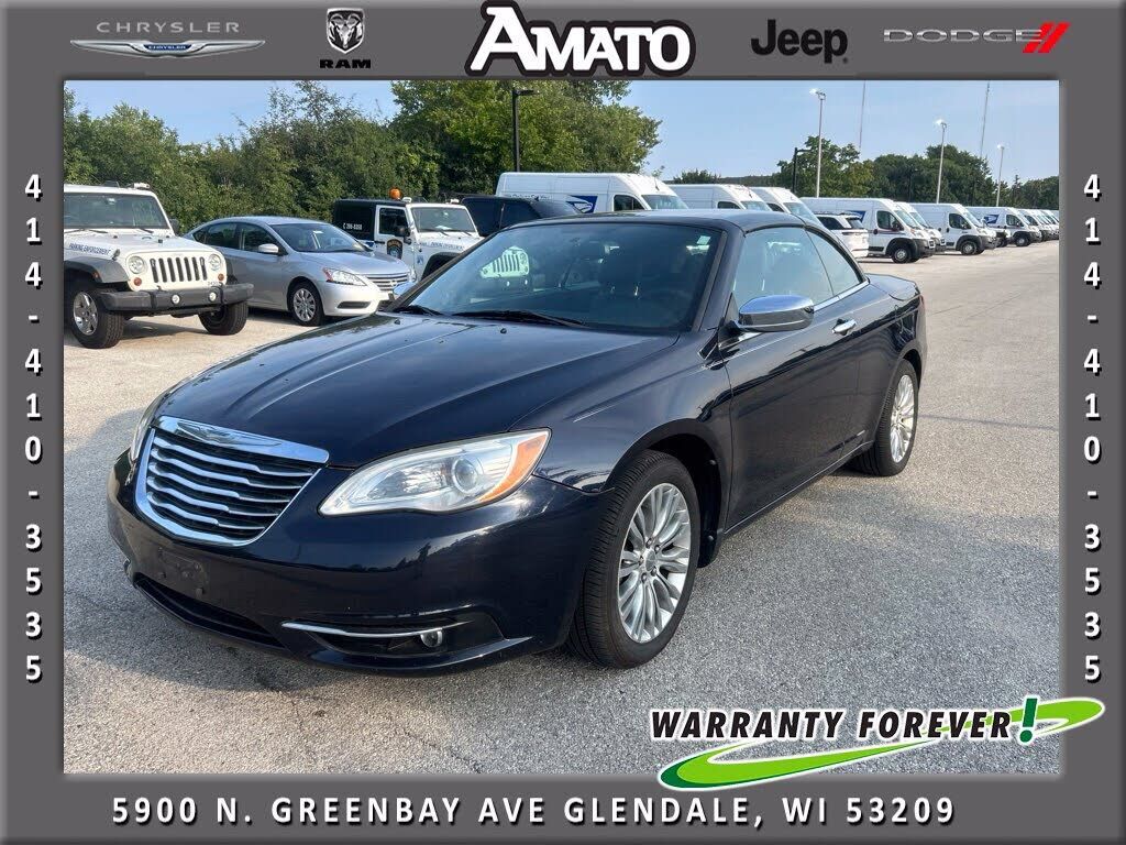 2011 CHRYSLER 200
