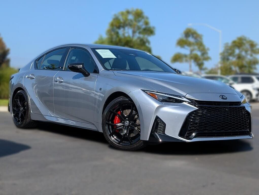 2026 LEXUS IS
