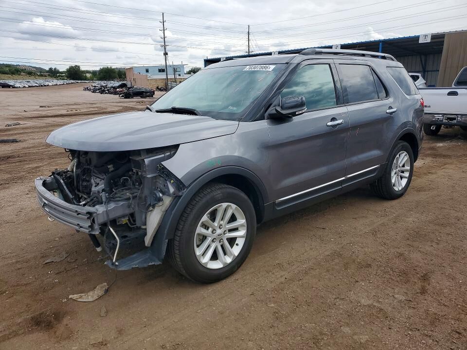 2014 FORD Explorer