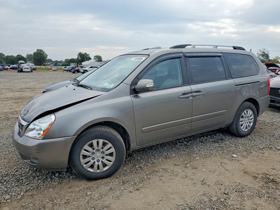 2011 KIA Sedona