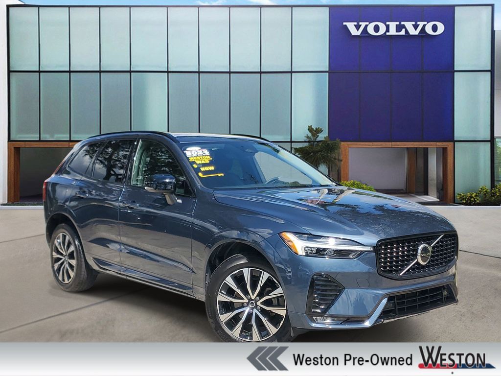 2024 VOLVO XC60