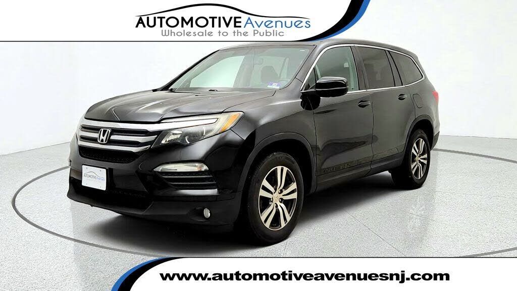 2017 HONDA Pilot