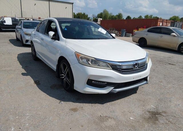 2017 HONDA Accord