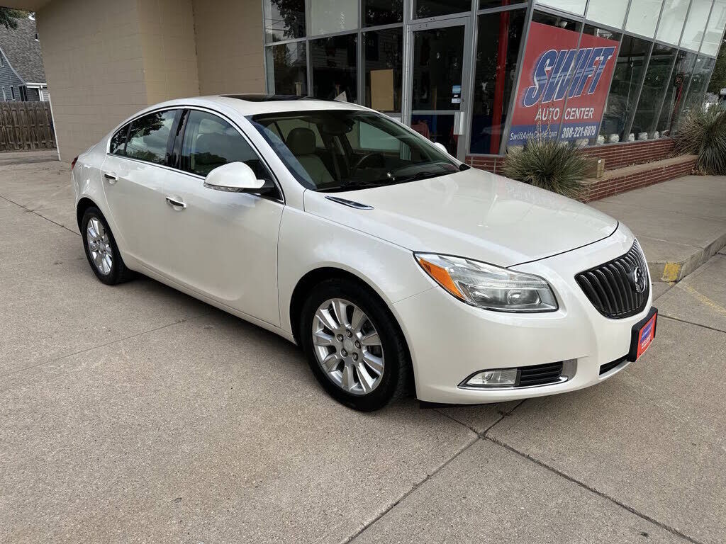 2012 BUICK Regal