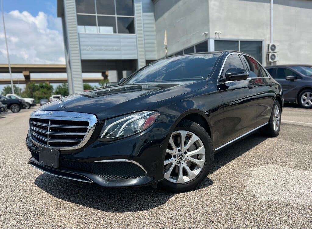 2017 MERCEDES-BENZ E-Class