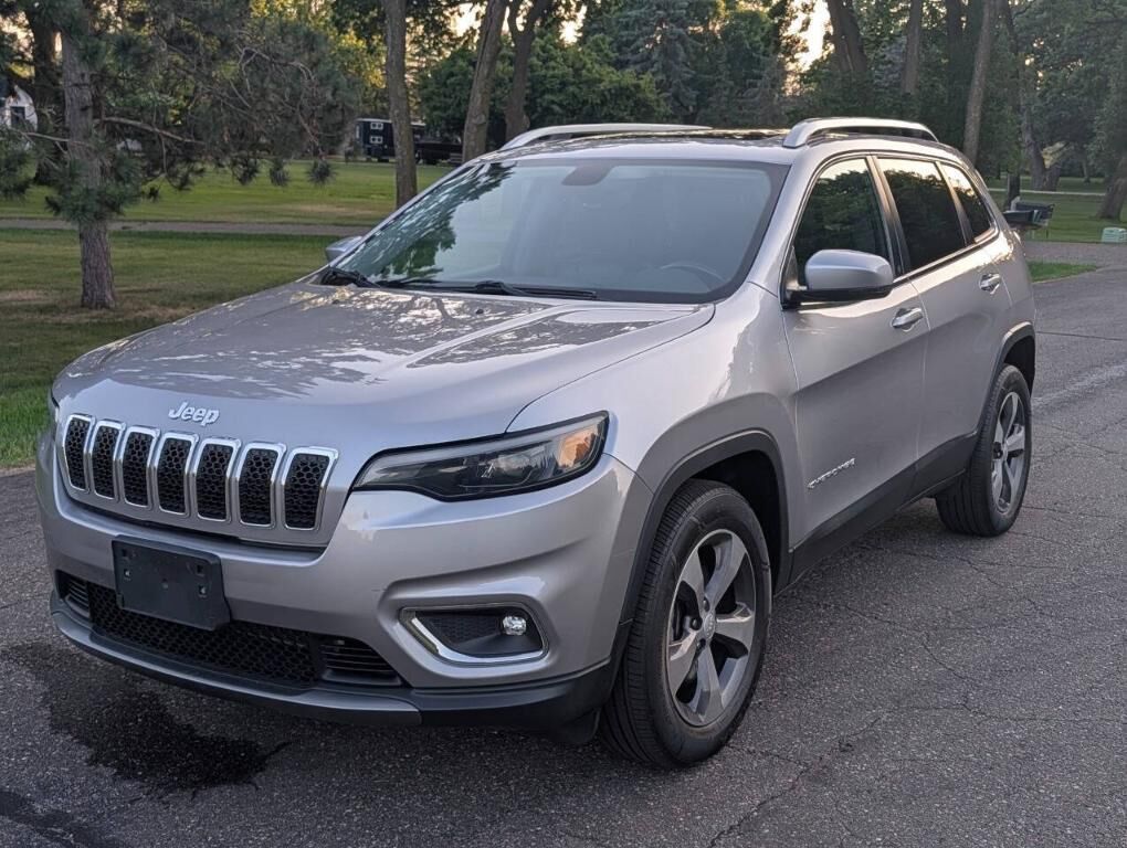 2019 JEEP Cherokee