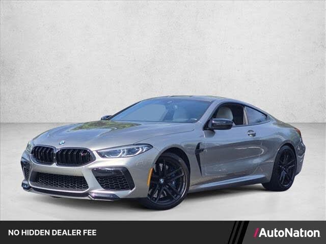 2022 BMW M8