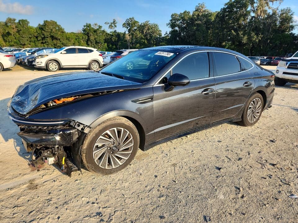 2025 HYUNDAI Sonata