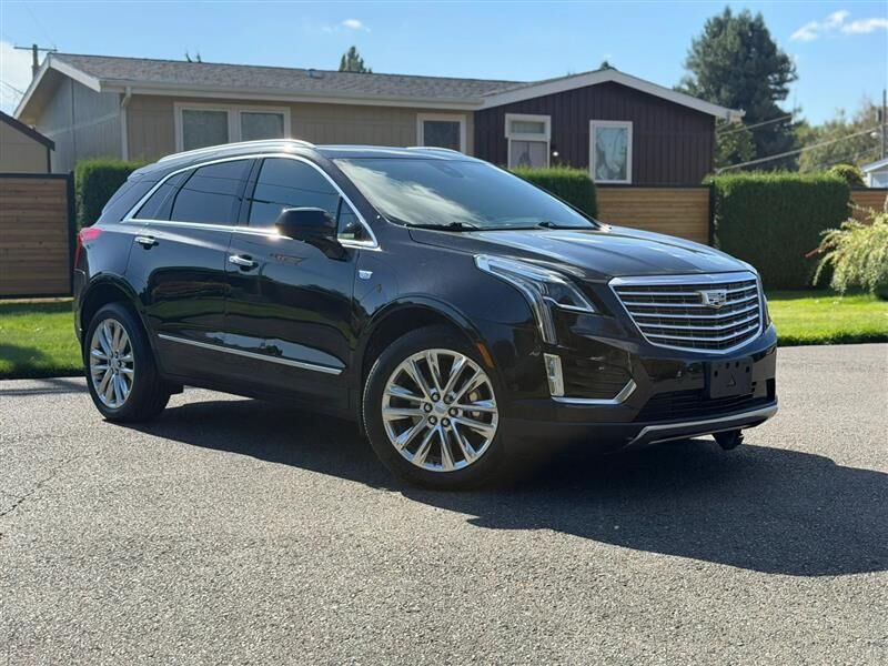 2017 CADILLAC XT5