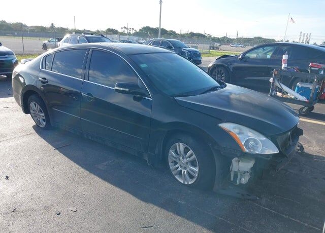 2012 NISSAN Altima