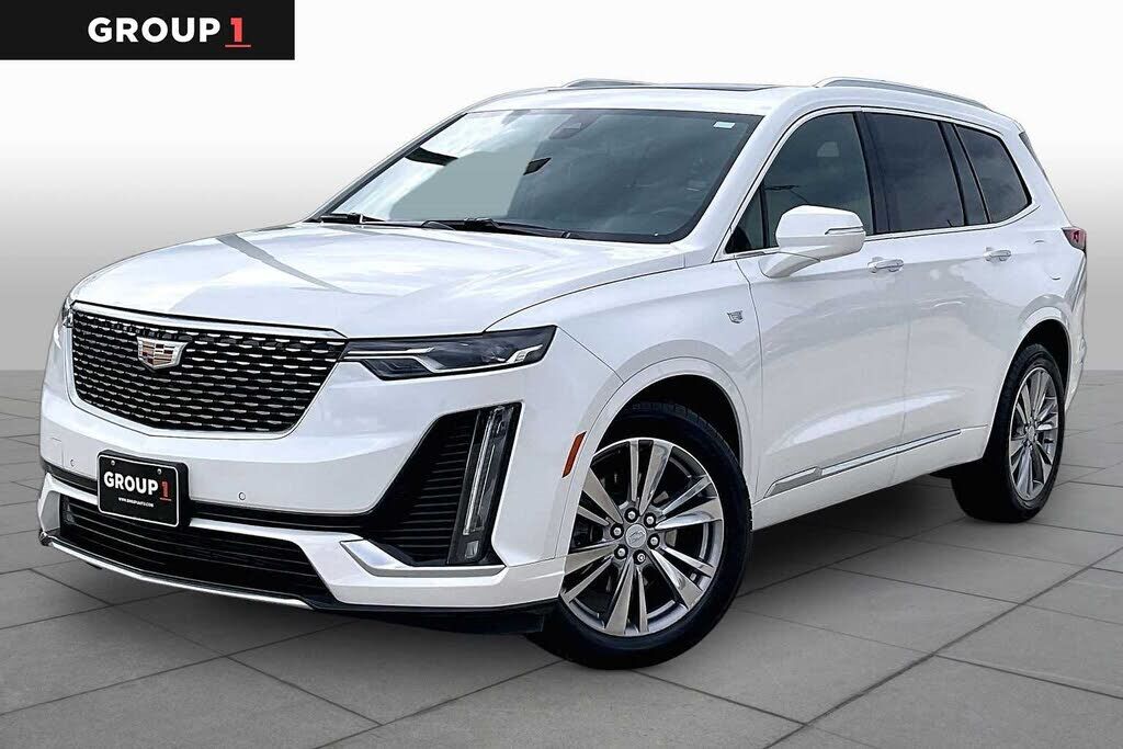 2025 CADILLAC XT6