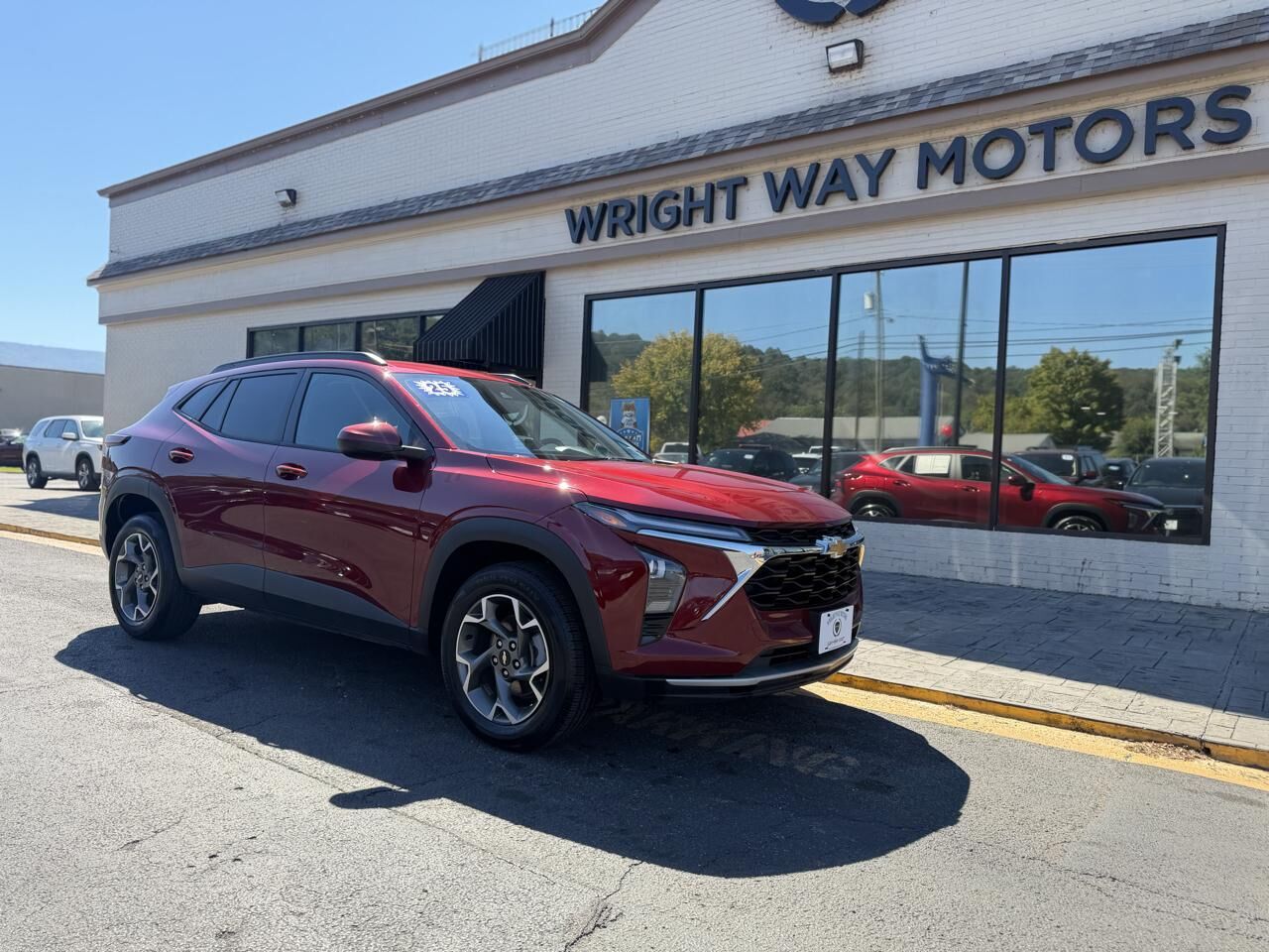 2025 CHEVROLET Trax