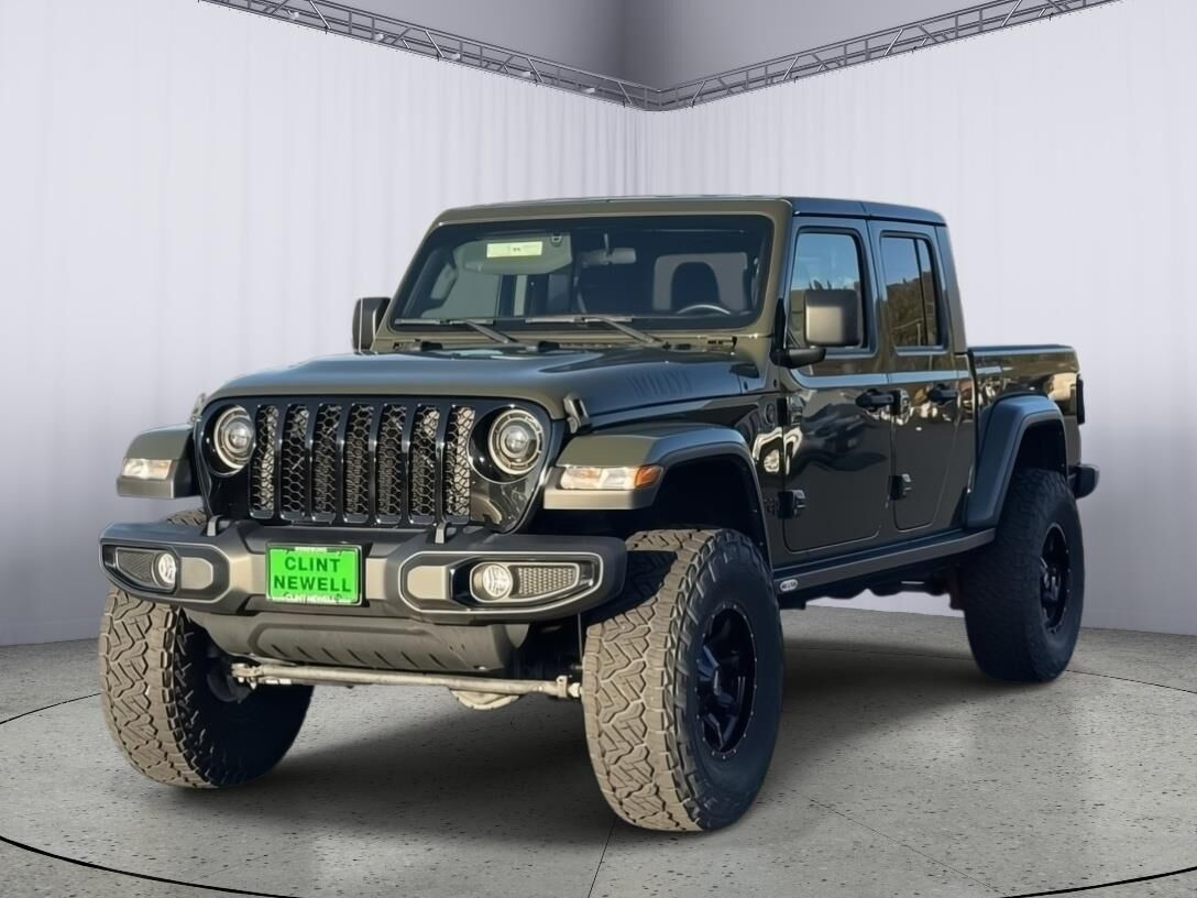 2022 JEEP Gladiator