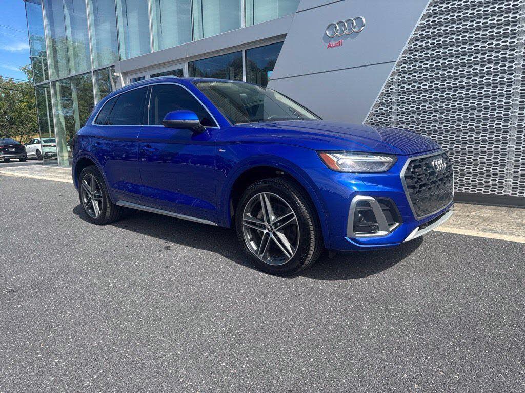 2021 AUDI Q5 e