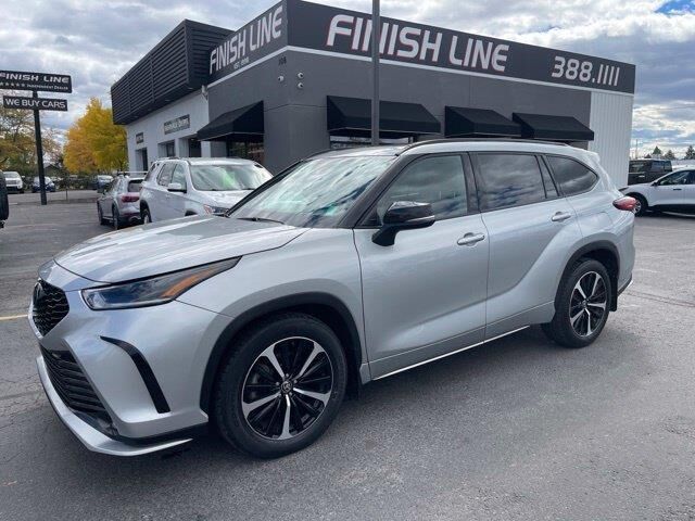 2021 TOYOTA Highlander