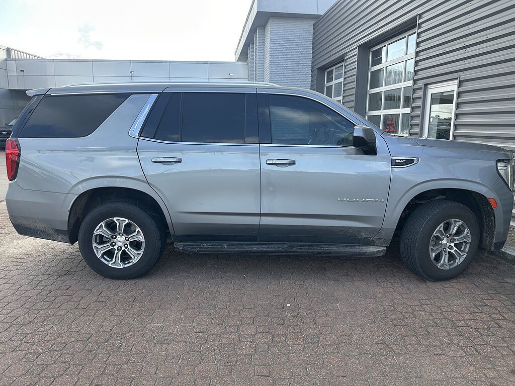 2023 GMC Yukon