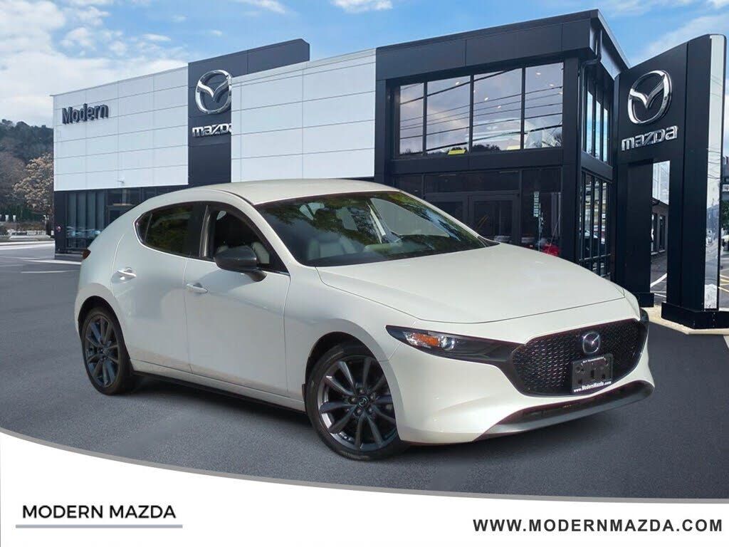 2022 MAZDA Mazda3