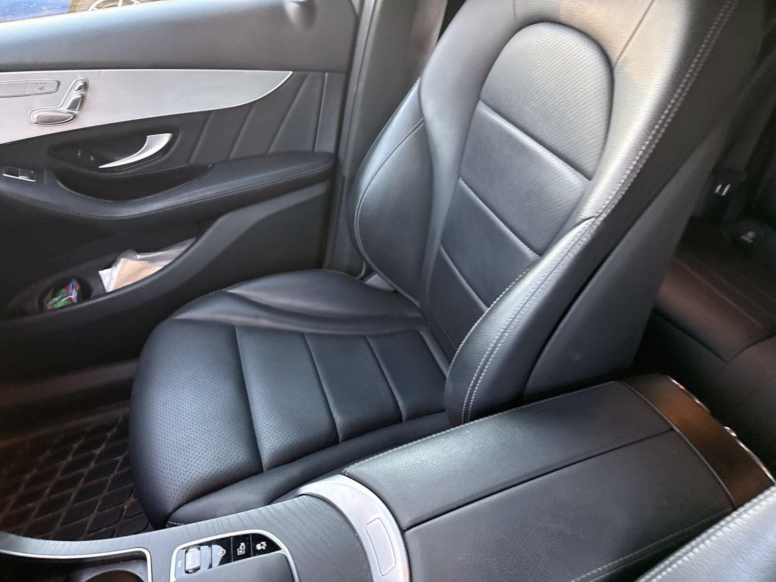 2022 Mercedes-Benz GLC-Class