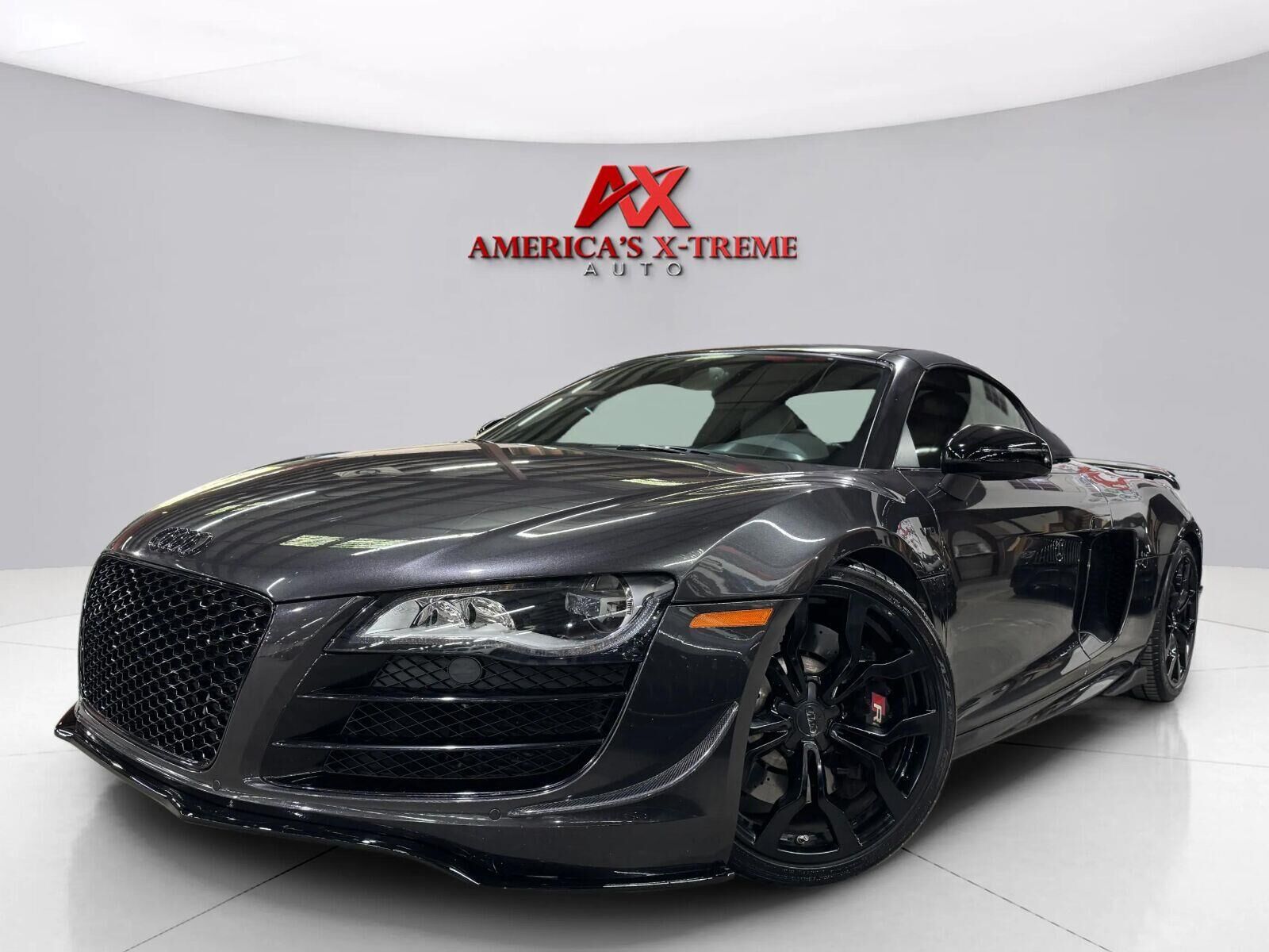 2011 AUDI R8