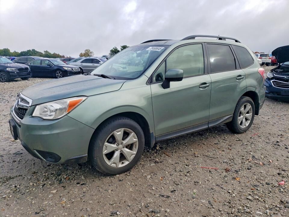 2015 SUBARU Forester