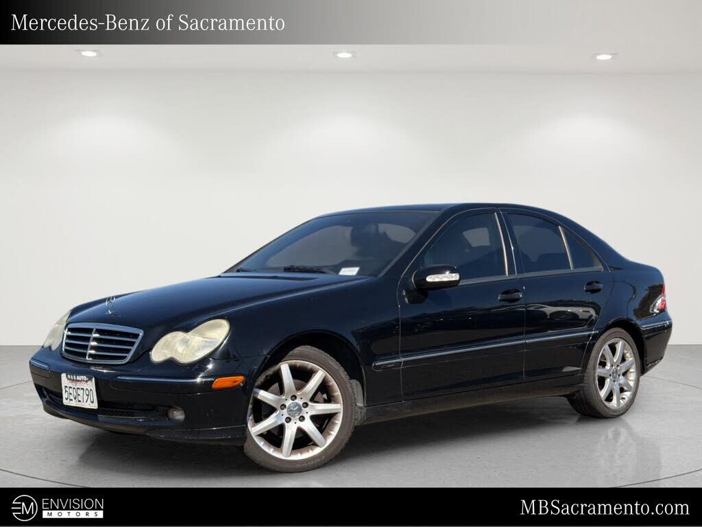 2004 MERCEDES-BENZ C-Class