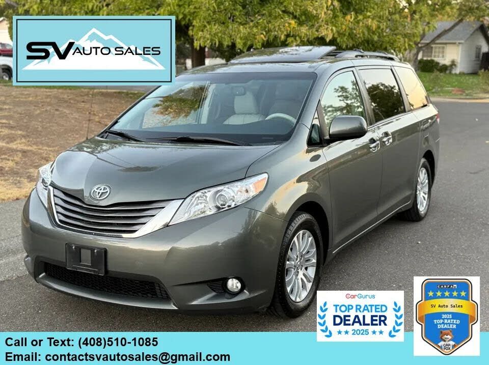 2013 TOYOTA Sienna