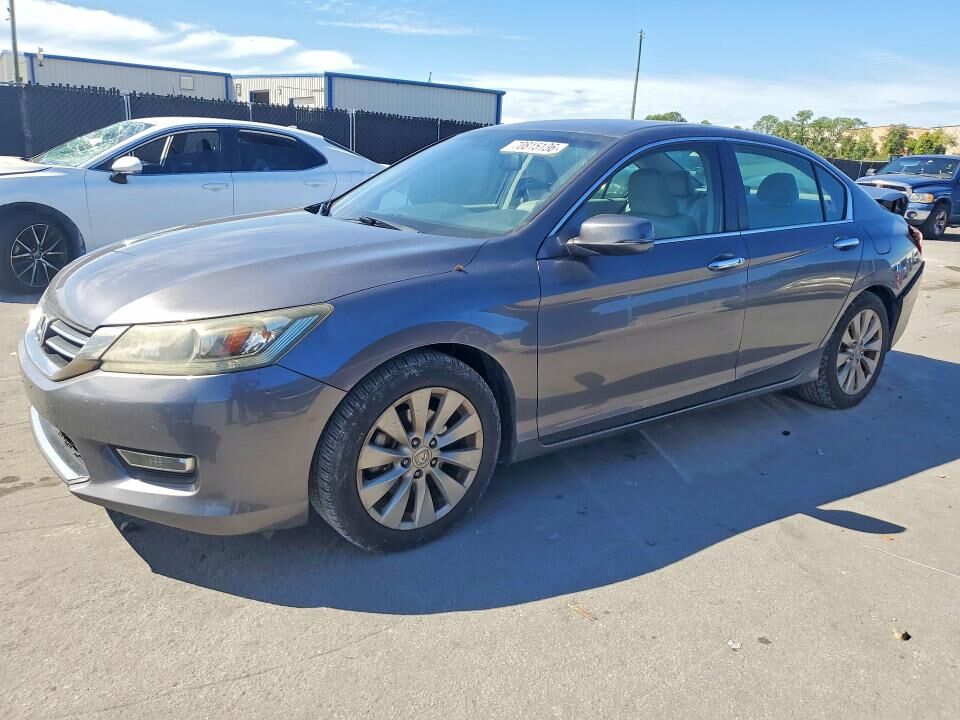 2013 HONDA Accord