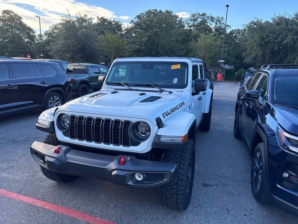 2025 JEEP Gladiator
