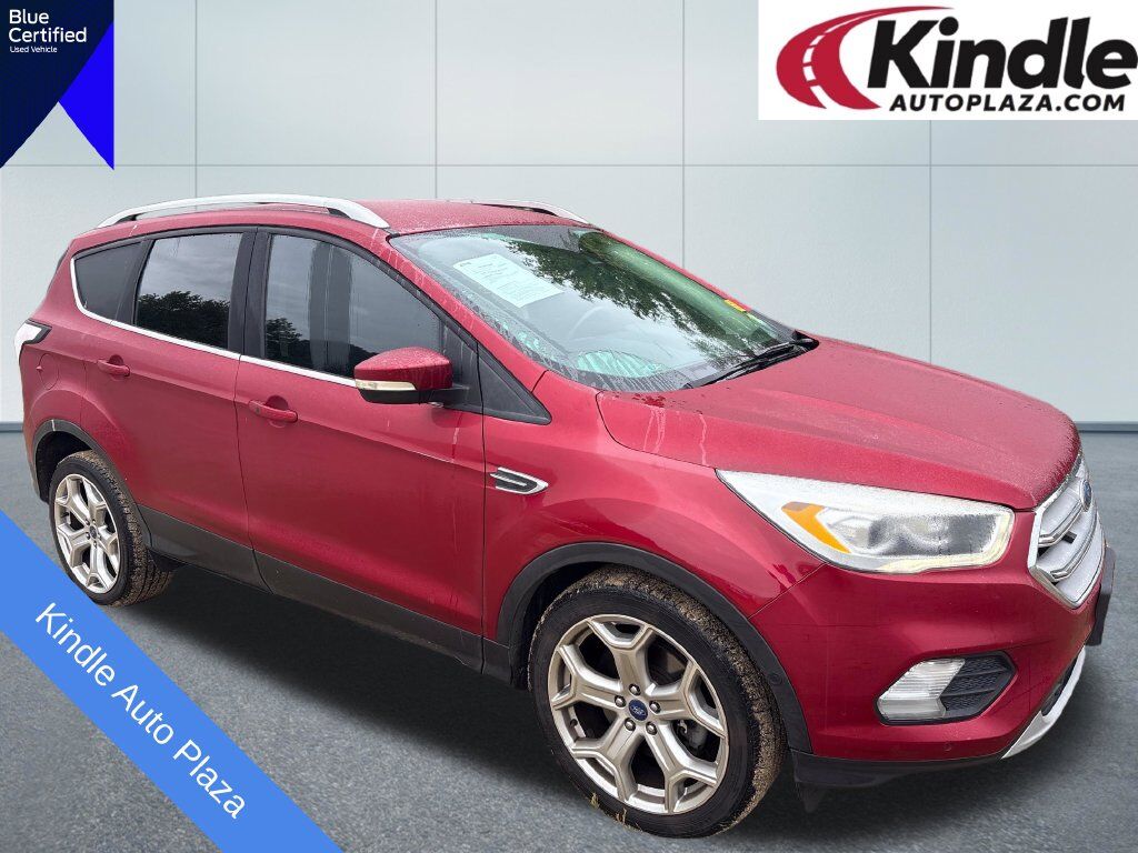 2017 FORD Escape
