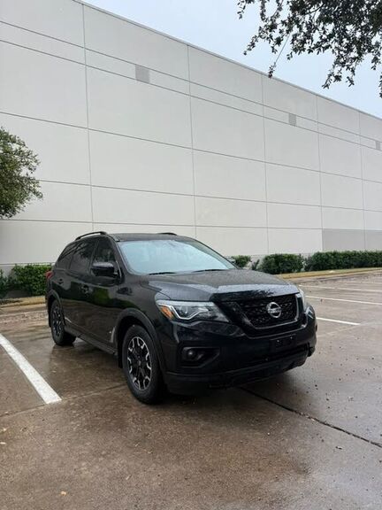 2020 NISSAN Pathfinder