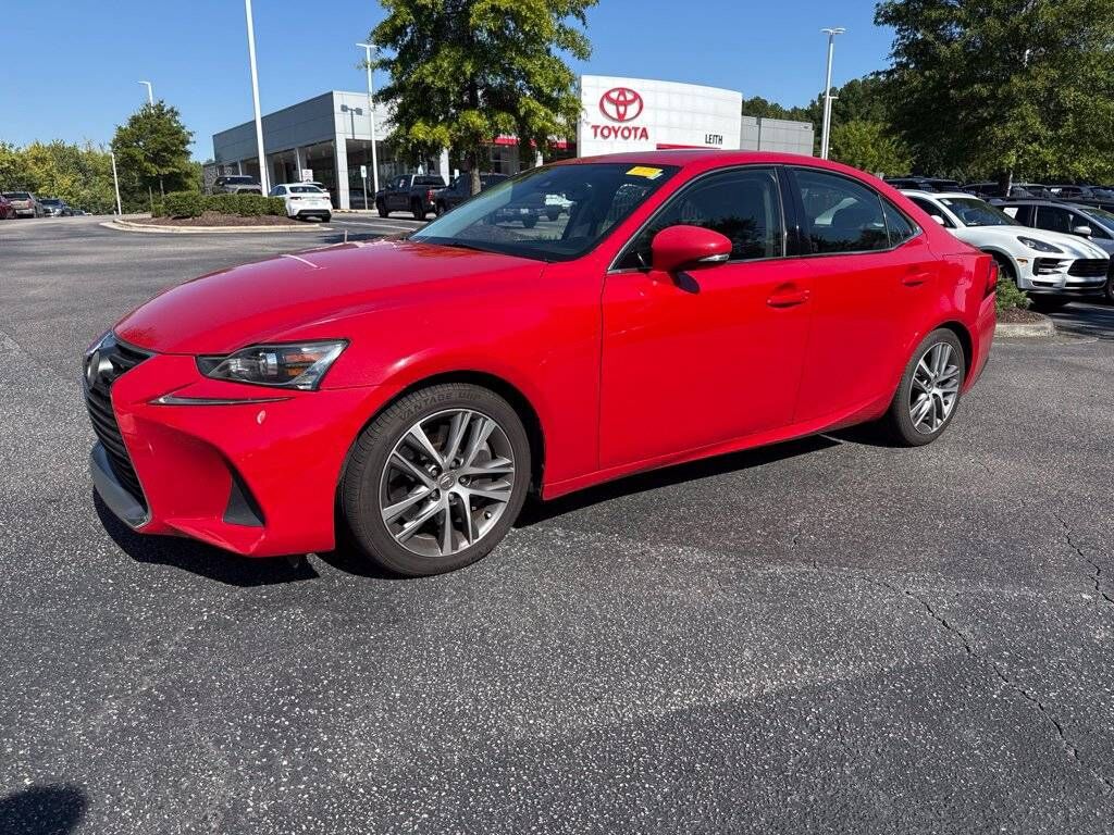 2020 LEXUS IS