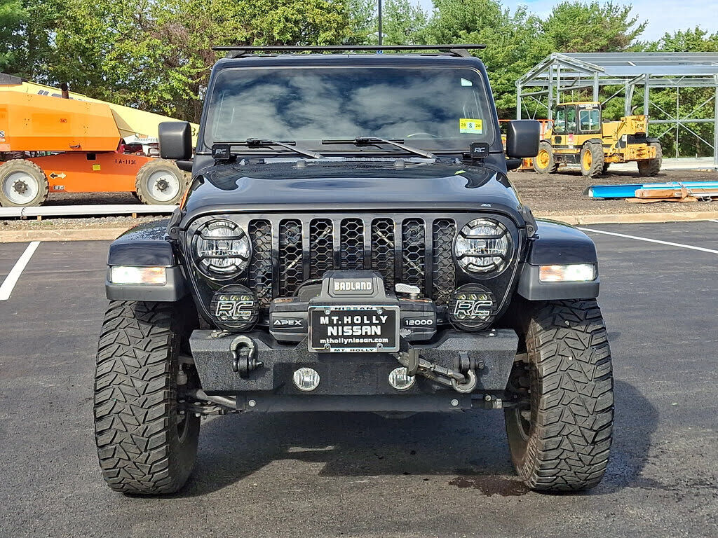 2021 JEEP Gladiator