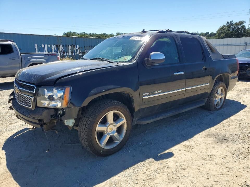 2011 CHEVROLET Avalanche