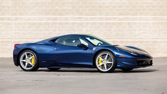 2010 FERRARI 458 Italia