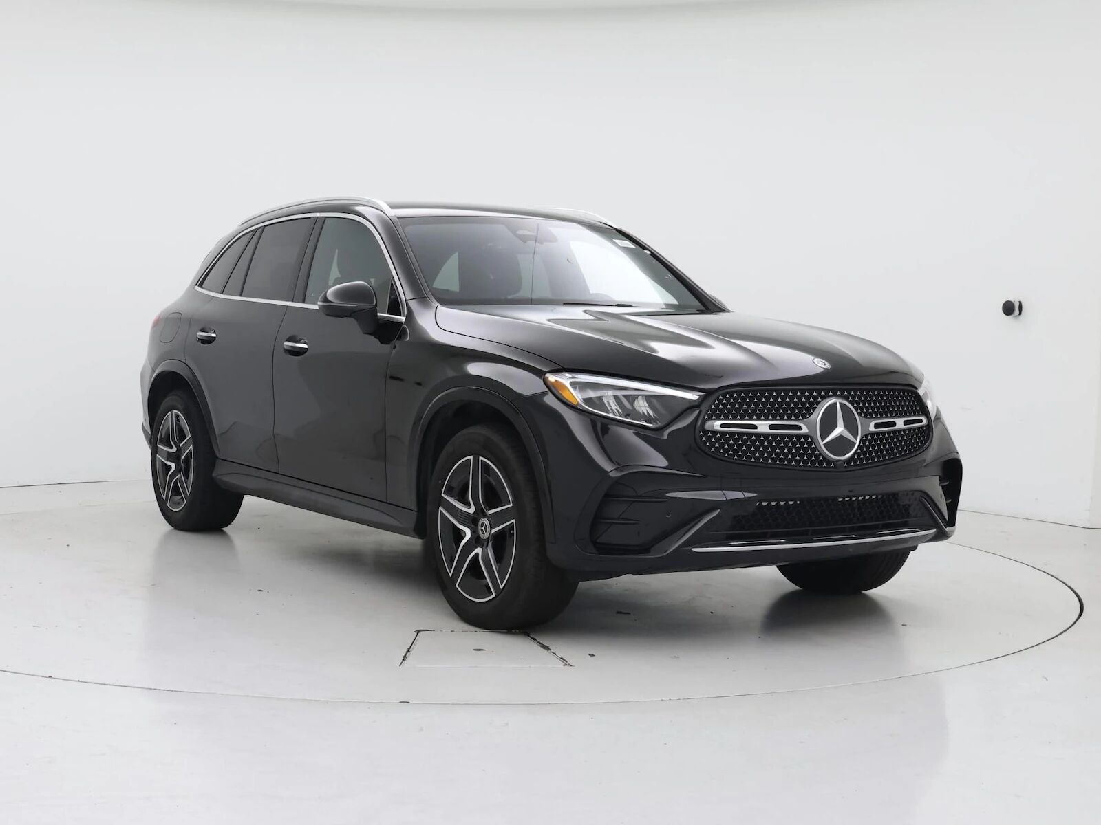 2025 Mercedes-Benz GLC-Class