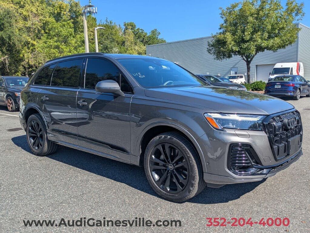 2025 AUDI Q7