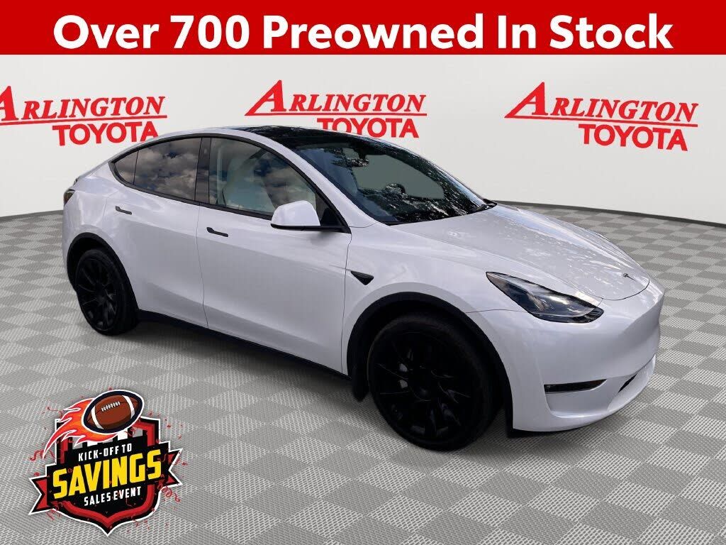 2023 TESLA Model Y