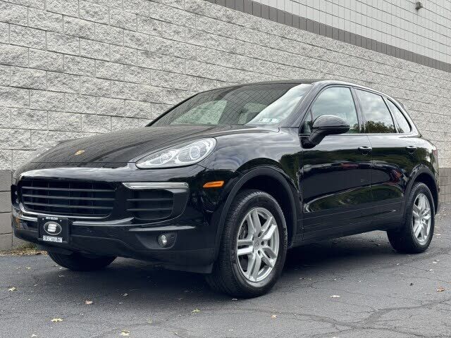 2016 PORSCHE Cayenne
