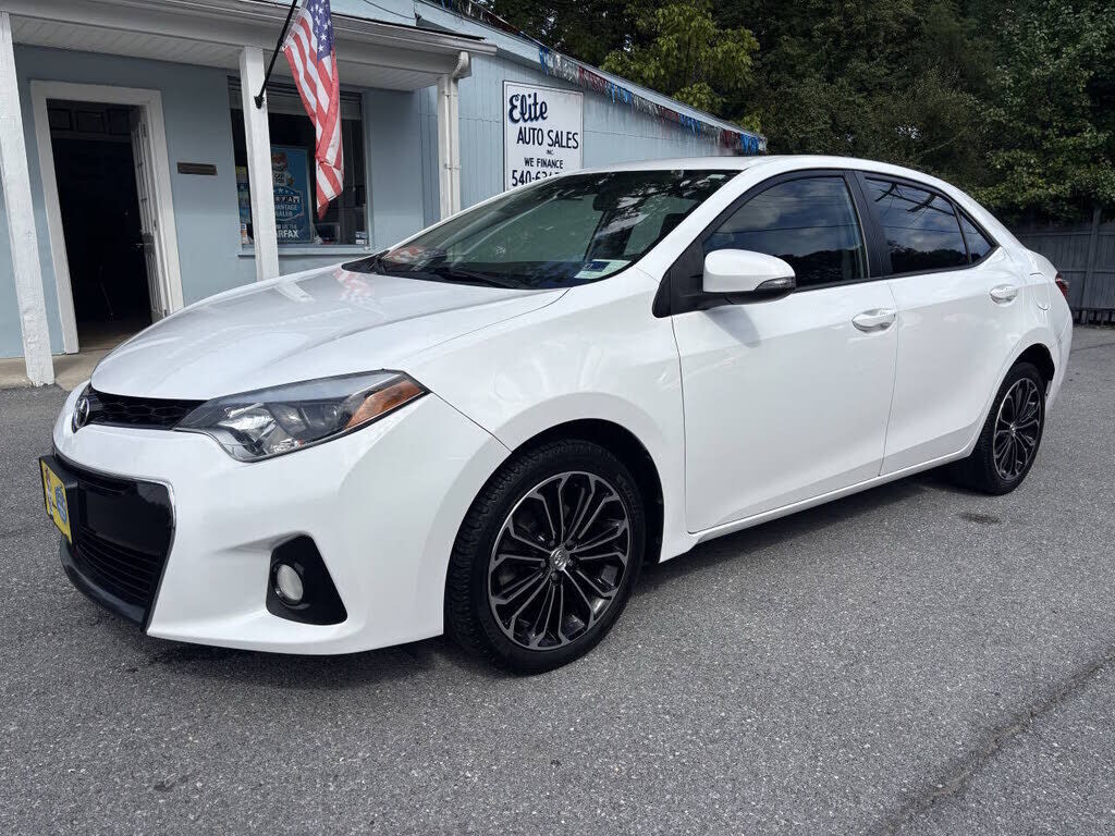 2015 TOYOTA Corolla