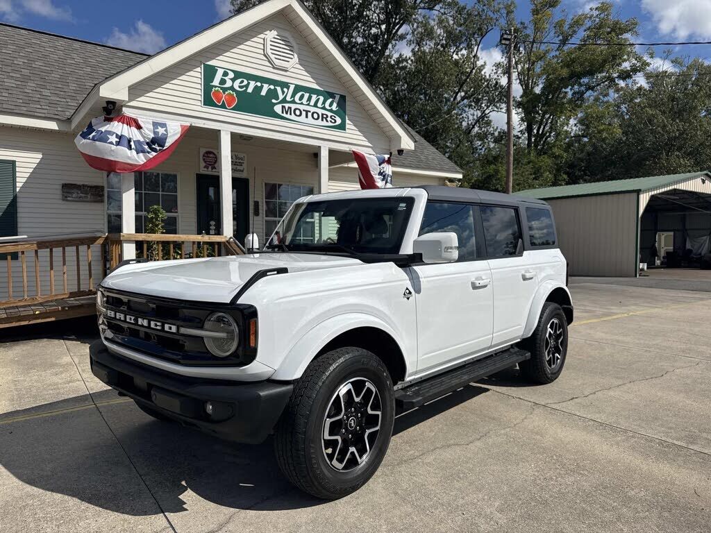 2024 FORD Bronco