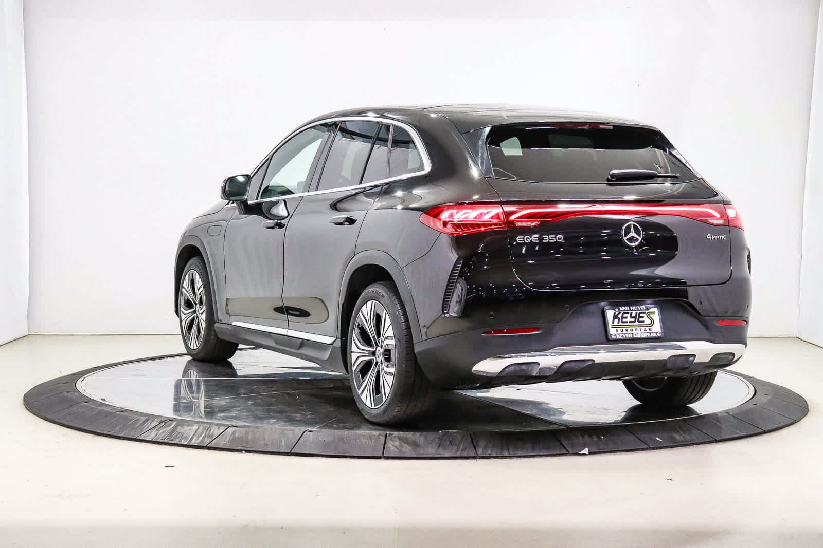 2024 Mercedes-Benz EQE-Class SUV