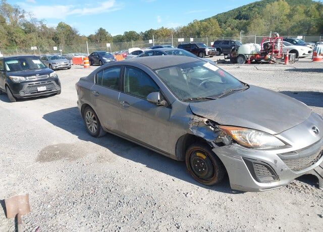 2011 MAZDA Mazda3