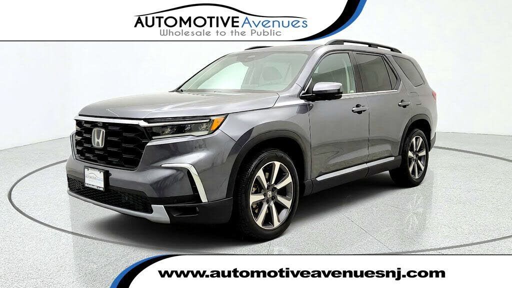 2023 HONDA Pilot