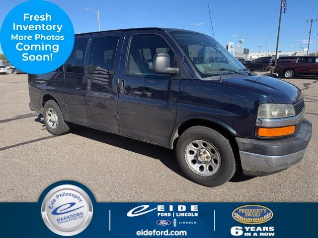 2011 CHEVROLET Express